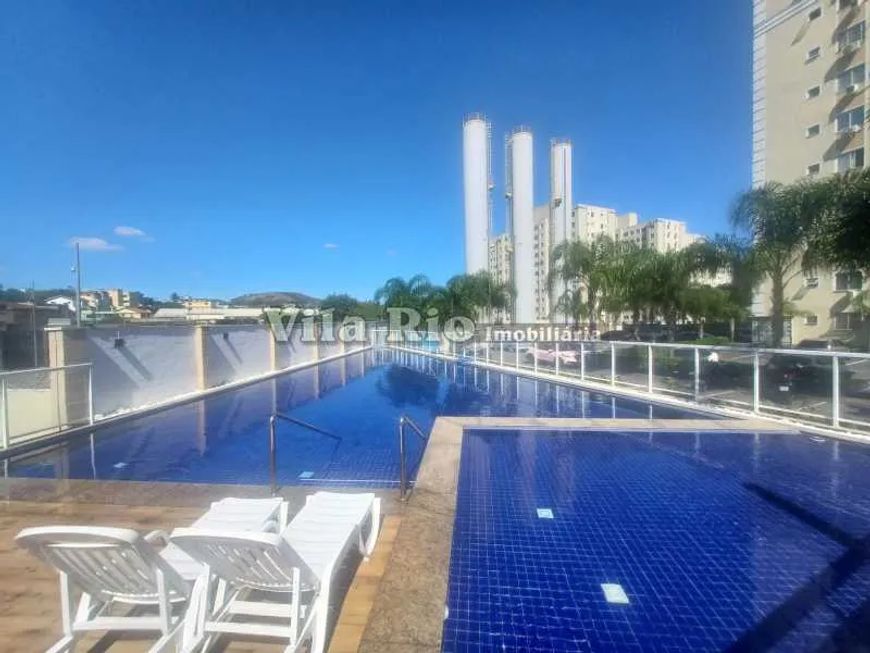 Apartamento localizado em um dos melhores condomínios do bairro, próximo ao metrô.