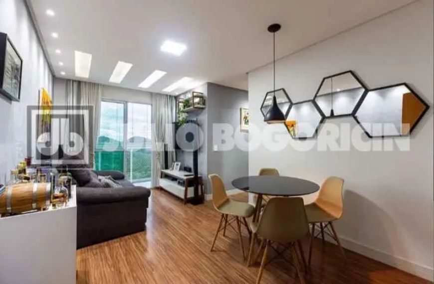 Apartamento - Padrão / Residencial / Maria Paula