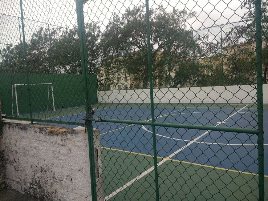 Maravilha!!!! Dois Quartos / Vaga / PISCINA / CHURRASQUEIRA / QUADRA ESPORTIVA....