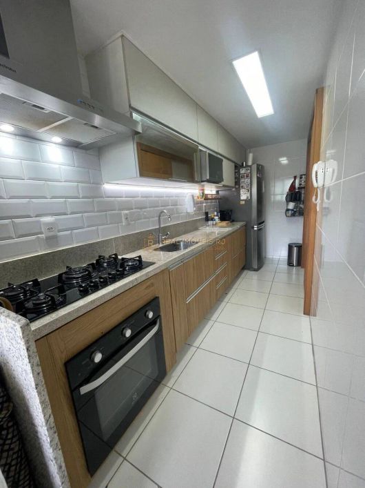 Apartamento a Venda na Freguesia com 3 Quartos