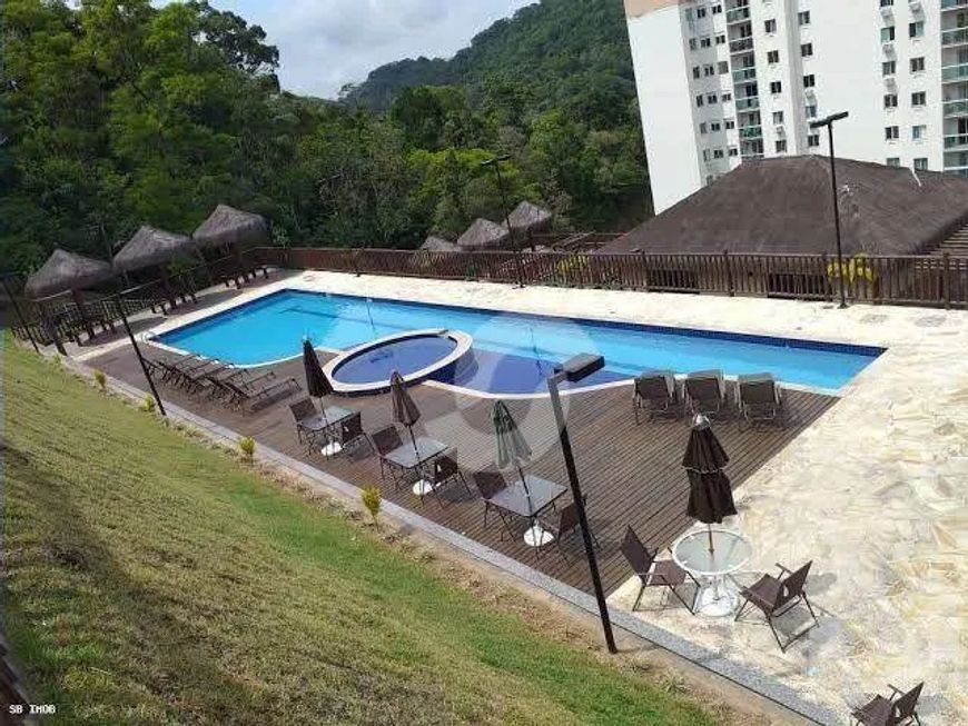 Apartamento à venda, 65 m² por R$ 315.000,00 - Rio do Ouro - São Gonçalo/RJ