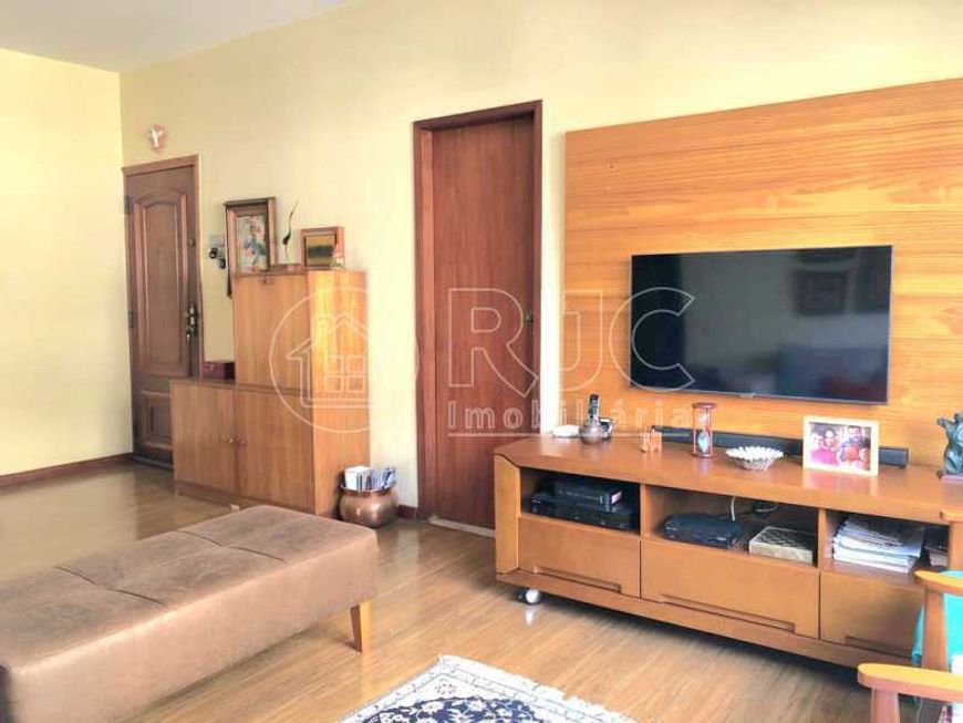 Excelente apartamento com 4 quartos com Infra prox ao metrô!! Sol da manhã!!