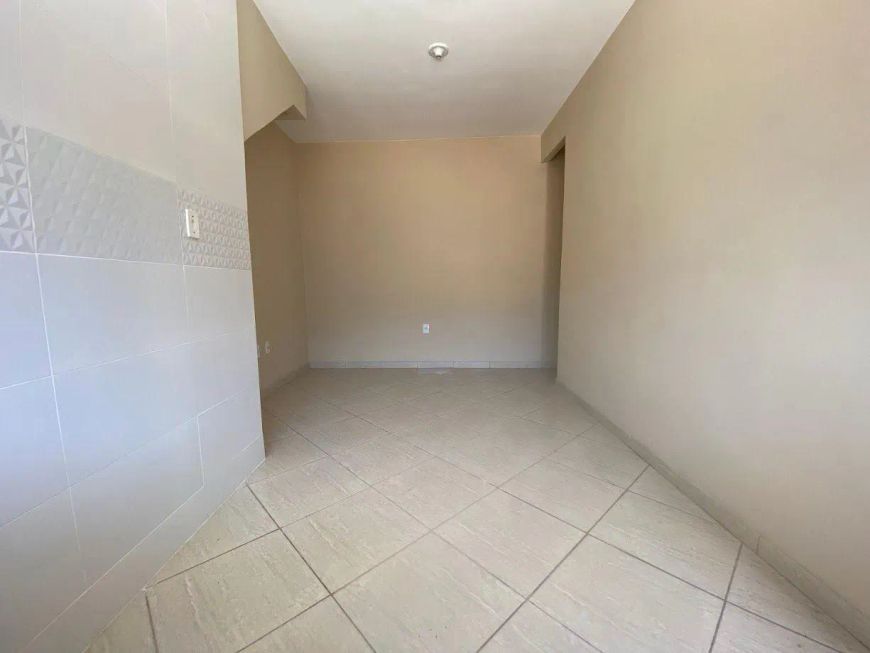 Casa com 2 dormitórios à venda por R$ 200.000,00 - Camarão - São Gonçalo/RJ