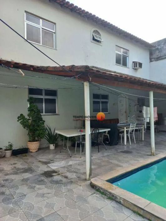 Casa com 3 dormitórios à venda por R$ 480.000,00 - Vila Iara - São Gonçalo/RJ