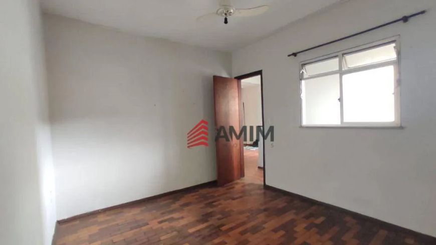 Casa/sobrado com 2 Quartos à Venda por R$ 210.000 - Porto Velho - São Gonçalo/RJ