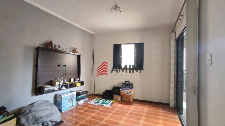 Casa/sobrado com 2 Quartos à Venda por R$ 210.000 - Porto Velho - São Gonçalo/RJ
