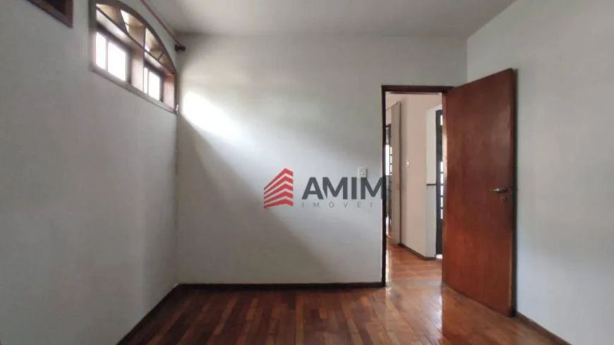 Casa/sobrado com 2 Quartos à Venda por R$ 210.000 - Porto Velho - São Gonçalo/RJ