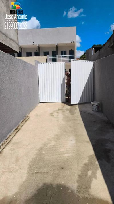 Casa térreo e apartamento, próximo a igreja católica,oportunidade de sair do Aluguel