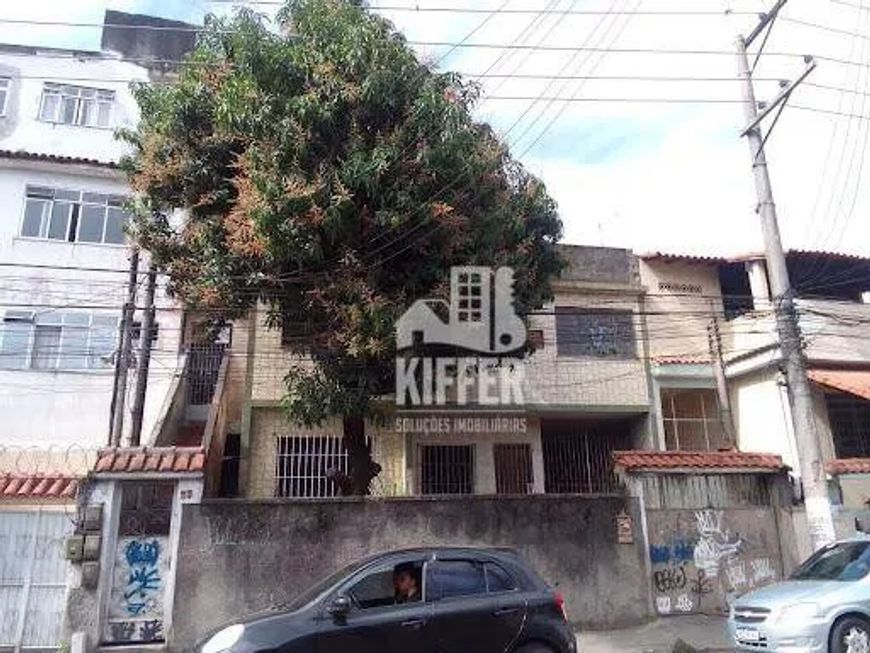 Sobrado à venda, 50 m² por R$ 145.000,00 - Venda da Cruz - São Gonçalo/RJ
