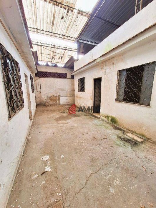 Galpão à venda, 250 m² por R$ 350.000,00 - Tribobó - São Gonçalo/RJ