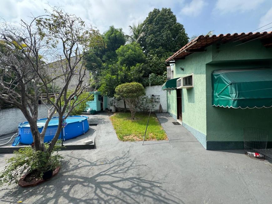 Casa em Alcântara - São Gonçalo - RJ