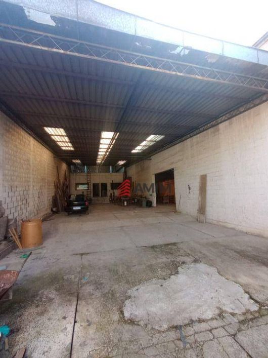 Galpão à venda, 1200 m² por R$ 850.000,00 - Bom Retiro - São Gonçalo/RJ