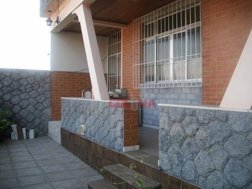 Casa com 4 dormitórios à venda, 350 m² por R$ 750.000,00 - Barreto - São Gonçalo/RJ