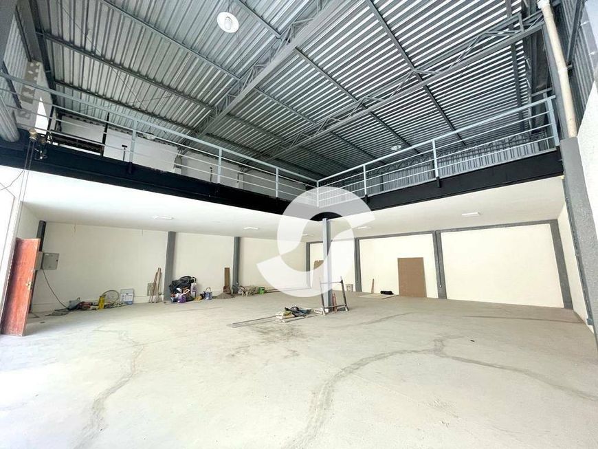 Galpão à venda, 420 m² por R$ 1.800.000,00 - Centro - São Gonçalo/RJ