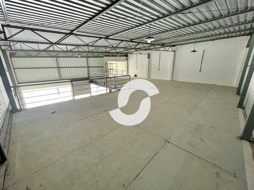Galpão à venda, 420 m² por R$ 1.800.000,00 - Centro - São Gonçalo/RJ