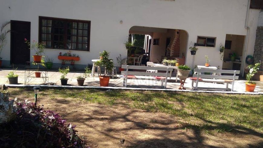 Ótima Chácara com 7 dormitórios à venda, 9855 m² por R$ 2.500.000 - Rio do Ouro - São Gonçalo/RJ