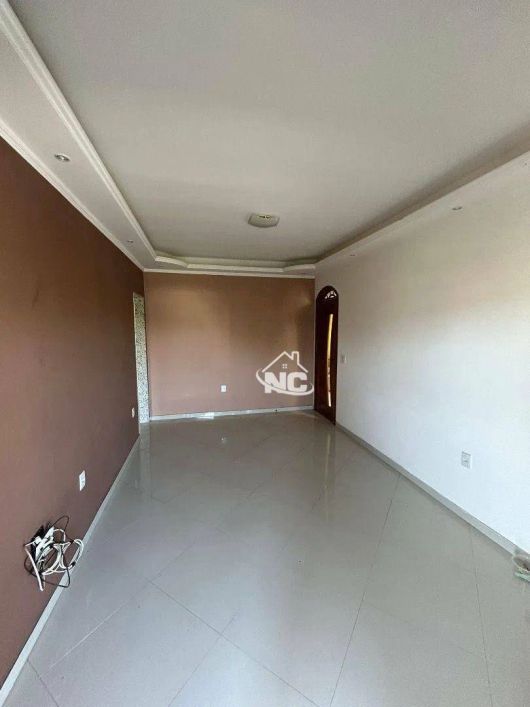 Casa com 4 quartos à venda, 350 m² por R$ 350.000 - Sacramento - São Gonçalo/RJ