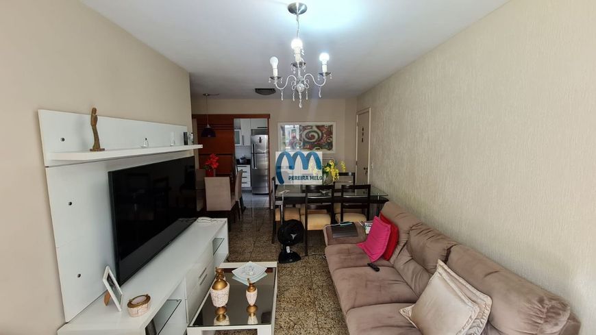 Apartamento térreo no condomínio Bosque de Pendotiba.