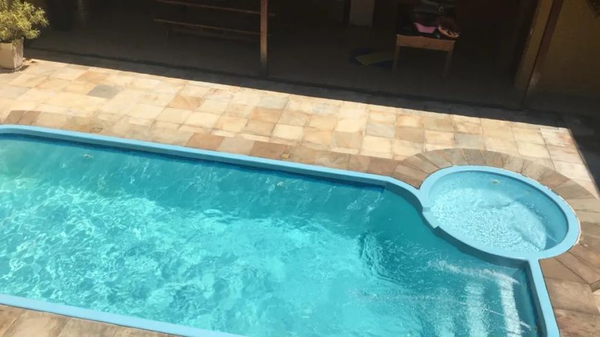 BS IMOBILIÁRIA VENDE: Casa de 3 quartos 1 suite, na Trindade, São Gonçalo.