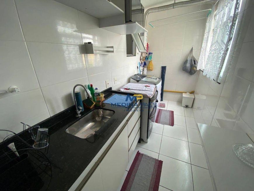 Apartamento com 2 dormitórios à venda, 50 m² por R$ 250.000,00 - Nova Cidade - São Gonçalo/RJ