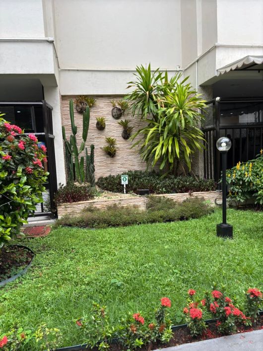 Colubandê - Apartamento 2 quartos/Prédio da Marinha.