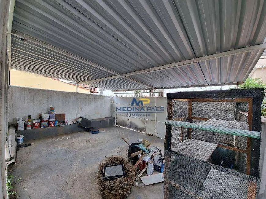 Casa com 4 dormitórios à venda, 275 m² por R$ 500.000,00 - Vila Iara - São Gonçalo/RJ