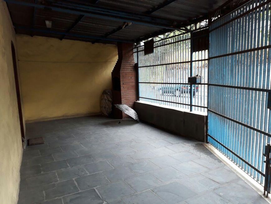 Ampla Casa de 112 m2 com 2 Quartos e 1 Vaga no Pacheco/São Gonçalo-RJ