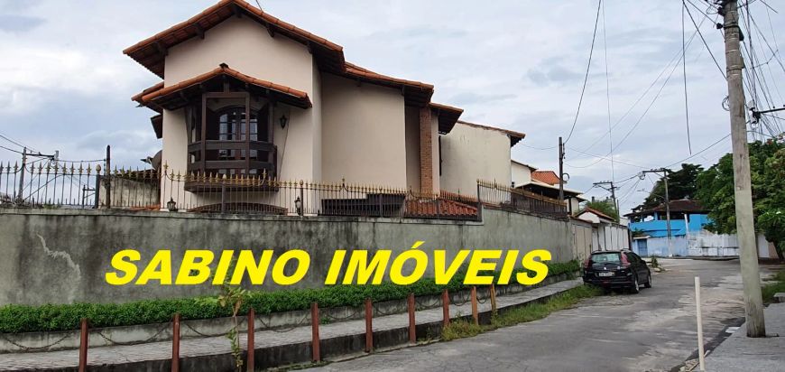 Duplex LUXO 3 Qts/Suíte Master. Colubandê. Próx. Colégio Odete São Paio.