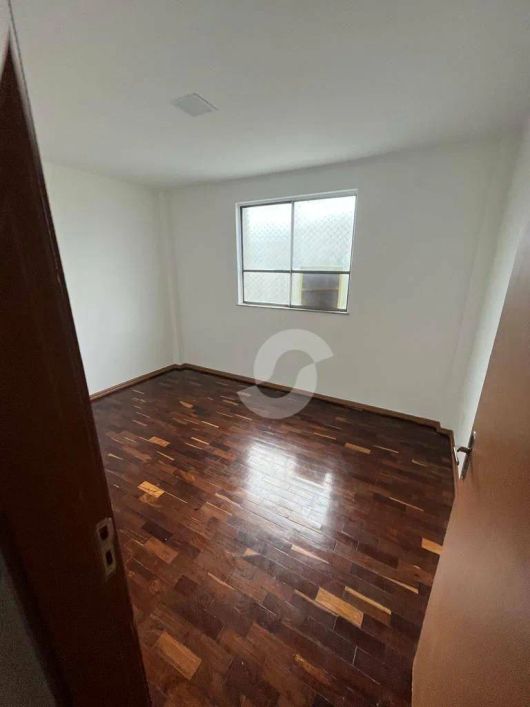 Apartamento com 2 dormitórios à venda, 54 m² por R$ 170.000,00 - Colubande - São Gonçalo/RJ