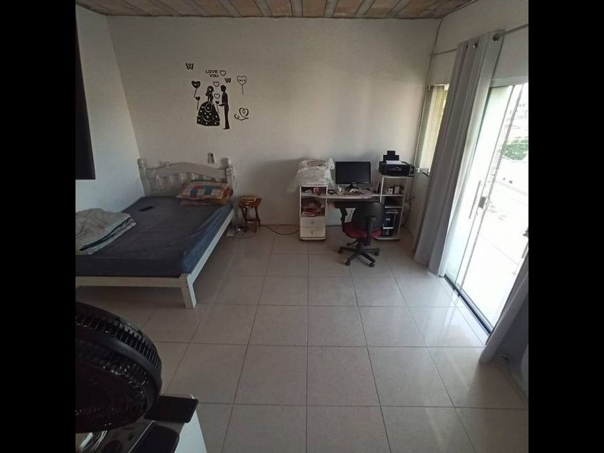 Casa para venda possui 120 metros quadrados com 3 quartos em Arsenal - São Gonçalo - Rio de Janeiro