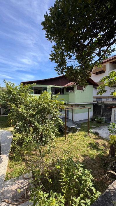 Casa em Condomínio para Venda no bairro Engenho Pequeno, localizado na cidade de São Gonçalo / RJ.