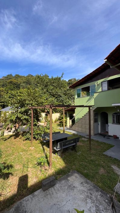 Casa em Condomínio para Venda no bairro Engenho Pequeno, localizado na cidade de São Gonçalo / RJ.