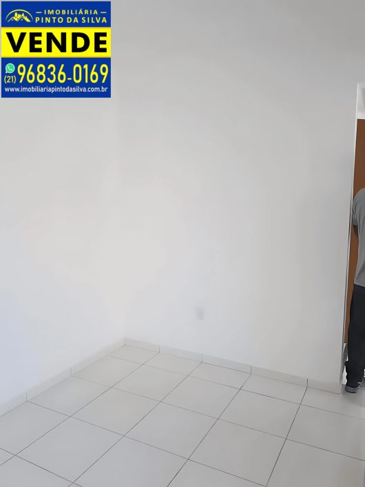Apartamento com 2 quartos em Monjolos - São Gonçalo - RJ
