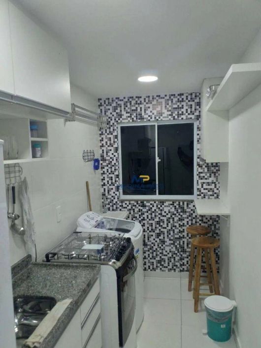 Apartamento com 2 dormitórios à venda, 55 m² por R$ 155.000,00 - Vista Alegre - São Gonçalo/RJ