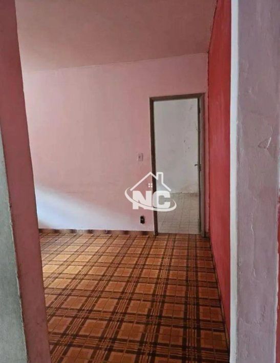 Casa com 2 quartos à venda, 100 m² por R$ 270.000 - Trindade - São Gonçalo/RJ