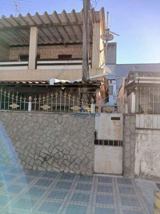 Casa com 2 dormitórios à venda por R$ 250.000,00 - Porto Novo - São Gonçalo/RJ