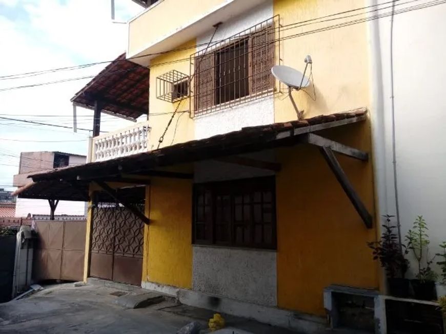 CASA TRIPLEX PARA VENDA COM 3 DORMITÓRIOS POR R$ 330.000,00 NO COLUBANDE - SÃO GONÇALO/RJ