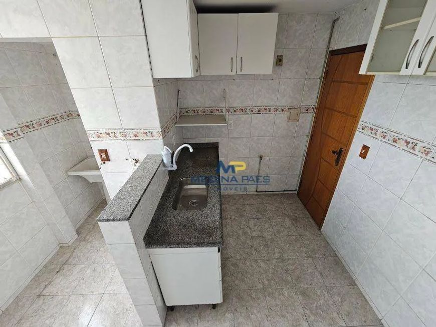 Apartamento com 2 dormitórios à venda, 55 m² por R$ 140.000,00 - Mutondo - São Gonçalo/RJ
