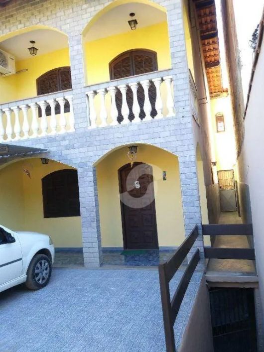 Casa com 2 dormitórios à venda, 120 m² por R$ 200.000,00 - Arsenal - São Gonçalo/RJ