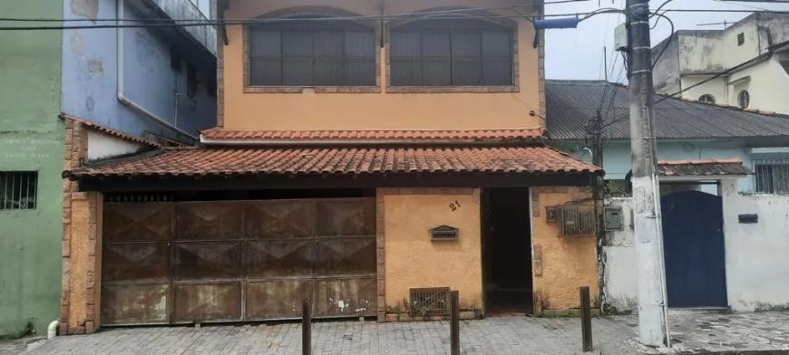 Imóvel para venda possui 115 metros quadrados com 3 quartos em Estrela do Norte - São Gonçalo - RJ