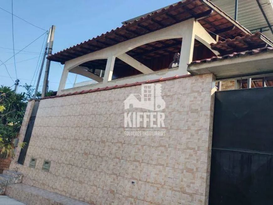 Casa com 2 dormitórios à venda, 120 m² por R$ 280.000,00 - Coelho - São Gonçalo/RJ
