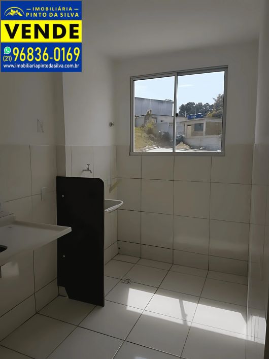 Apartamento com 2 quartos em Monjolos - São Gonçalo - RJ