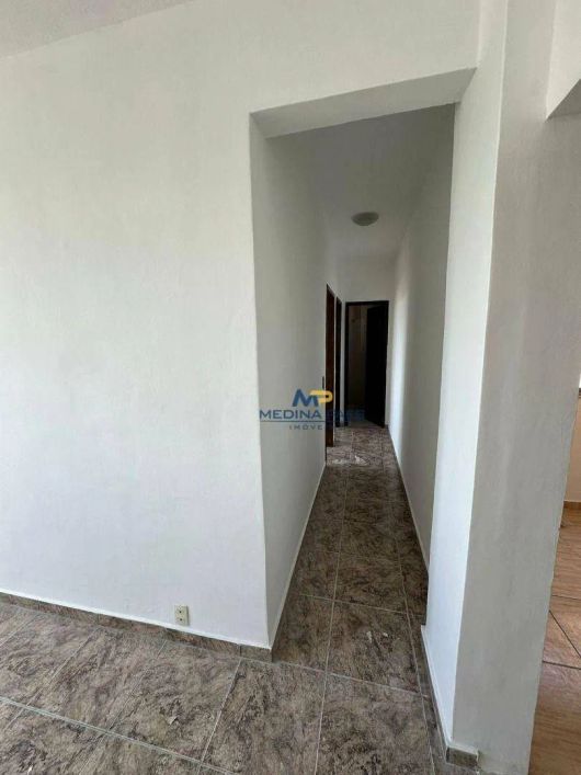 Apartamento com 2 dormitórios à venda, 96 m² por R$ 210.000,00 - Rocha - São Gonçalo/RJ