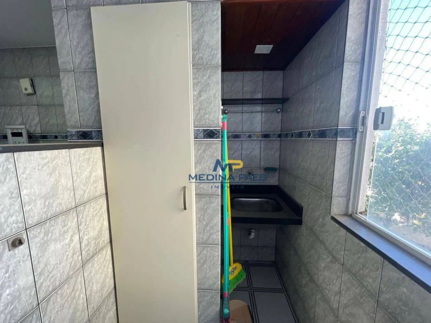 Apartamento com 2 dormitórios à venda, 59 m² por R$ 150.000,00 - Mutondo - São Gonçalo/RJ