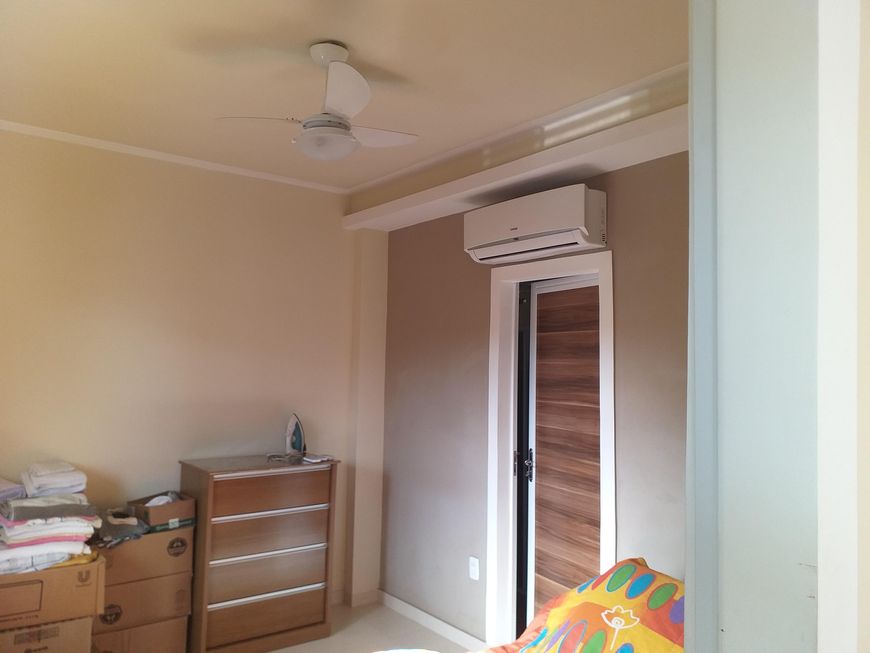 Casa de 140 metros quadrados no bairro Zé Garoto com 3 quartos