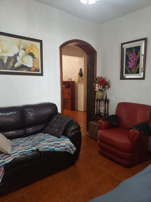 Casa para venda tem 90 m² com 2 quartos em Venda da Cruz - São Gonçalo - RJ