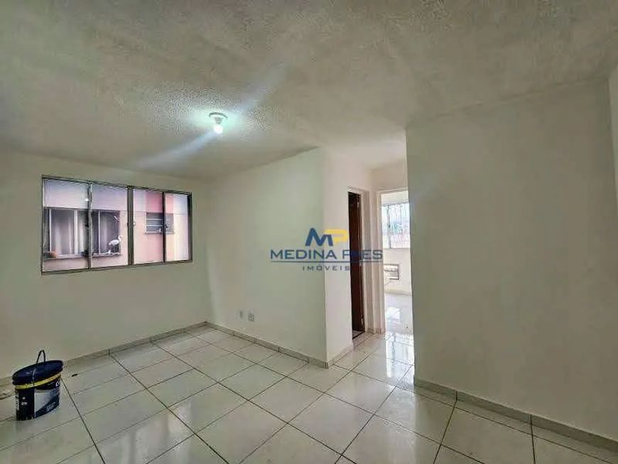 Apartamento com 2 dormitórios à venda, 55 m² por R$ 160.000,00 - Mutuá - São Gonçalo/RJ