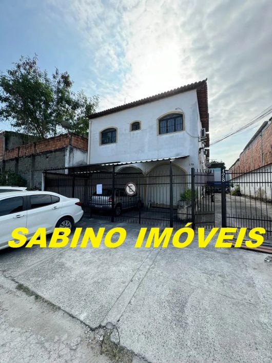 Duplex 1 quarto c/ garagem próx. Guanabar@. Av. M@ricá. Oportunidade!