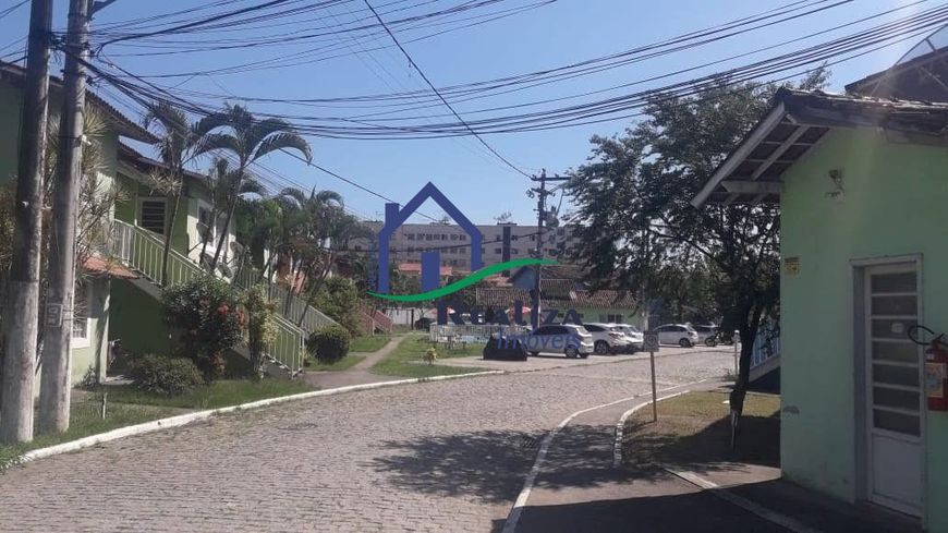 CASA COM DOIS DORMITÓRIOS À VENDA POR 150.000,00 NO COLUBANDÊ - SÃO GONÇALO
