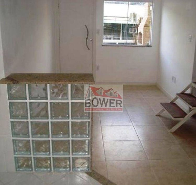 Casa à venda, 244 m² por R$ 280.000,00 - Porto da Madama - São Gonçalo/RJ